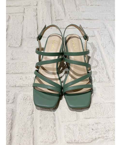 dazzlin（ダズリン）の「メニーストラップサンダル【WEB限定】（サンダル・レディース・ベージュ/グリーン/クリア・SMALL/MEDIUM/LARGE）」の17枚目の写真