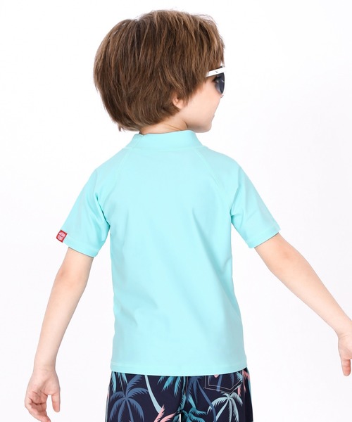 TeddyShop（テディショップ）の「キッズ水着 カラフル半袖ラッシュガードトップス（ラッシュガード・キッズ・ブラック/ネイビー/イエロー/ドット/ホワイト/ホワイト×ピンク/グレー/ライトブルー・100cm/130cm/150cm/110cm/120cm/140cm）」の21枚目の写真