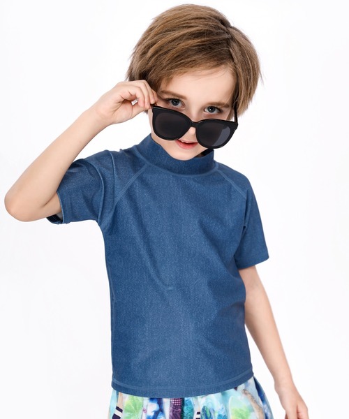 TeddyShop（テディショップ）の「キッズ水着 カラフル半袖ラッシュガードトップス（ラッシュガード・キッズ・ブラック/ネイビー/イエロー/ドット/ホワイト/ホワイト×ピンク/グレー/ライトブルー・100cm/130cm/150cm/110cm/120cm/140cm）」の22枚目の写真