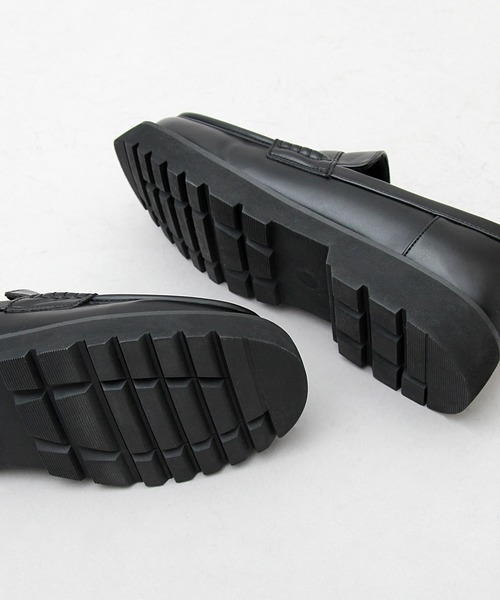 glabella(グラベラ)の「glabella / グラベラ / 厚底 ダッド コインローファー / プラットフォーム ドレスシューズ(ローファー・メンズ・ブラック・S/M/L)」の10枚目の写真