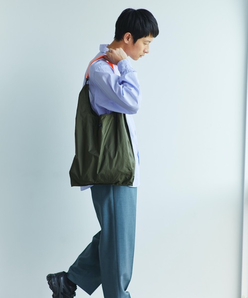 STANDARD SUPPLY(スタンダードサプライ)の「スタンダードサプライ / REGII レジー / SUPER スーパー(トートバッグ・レディース・ブラック×ホワイト/ブラック×ブラック/ライトグレー/チョコ/グレイッシュベージュ/カーキ/ネイビー/サックスブルー/イエロー/ピンク/ダークグレー/ホワイト/ライトベージュ/ブルー/オレンジ・FREE)」の17枚目の写真