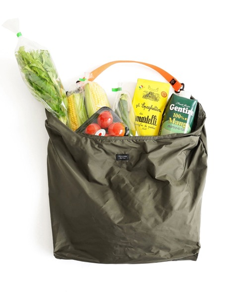 STANDARD SUPPLY(スタンダードサプライ)の「スタンダードサプライ / REGII レジー / SUPER スーパー(トートバッグ・レディース・ブラック×ホワイト/ブラック×ブラック/ライトグレー/チョコ/グレイッシュベージュ/カーキ/ネイビー/サックスブルー/イエロー/ピンク/ダークグレー/ホワイト/ライトベージュ/ブルー/オレンジ・FREE)」の18枚目の写真