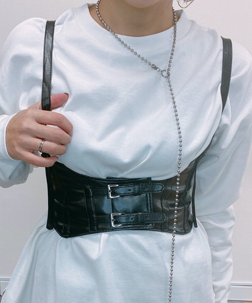 ap retro（アプレトロ）の「ハーネスベルト/コルセットベルト【ZOZO限定アイテム】（ベルト・レディース・ブラック/ベージュ・FREE）」の5枚目の写真