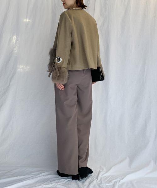 LUGIVA（ルギヴァ）の「フォックスファージャケット（ノーカラー