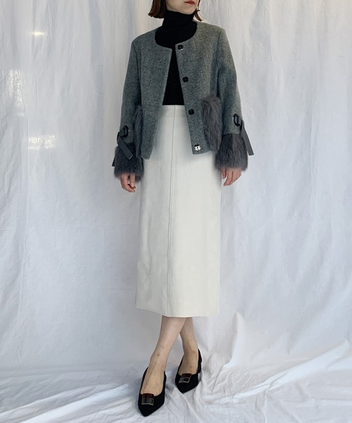 LUGIVA（ルギヴァ）の「フォックスファージャケット（ノーカラー