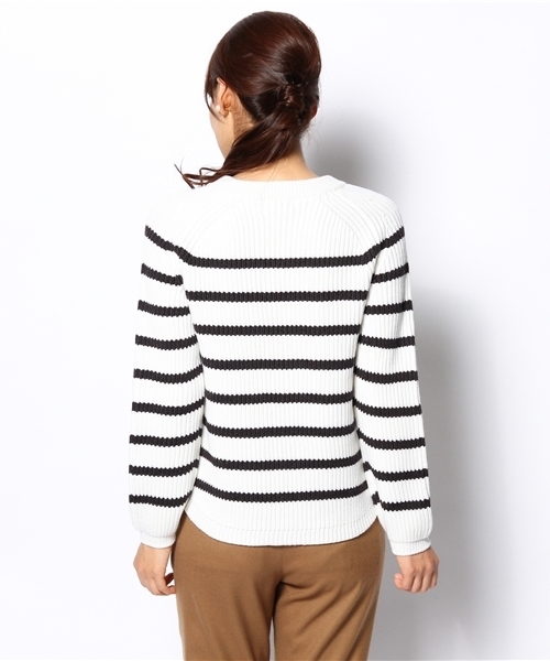 SHIPS for women(シップスフォーウィメン)の「【CLASSY.12月号掲載】ソリッド/ボーダー アゼニット プルオーバー(ニット/セーター・レディース・ライトホワイト/ブラック/ブルー/ネイビー・36/38)」の7枚目の写真
