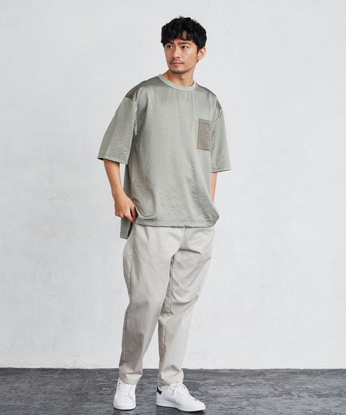 Loungewear tokyo(ラウンジウェアトウキョウ)の「ビッグシルエット 配色ビンテージサテン 1ポケット半袖ヘムラインカットソー(Tシャツ/カットソー・メンズ・ブラック系その他/ベージュ系その他/グリーン系その他/ブルー系その他・L/M)」の13枚目の写真