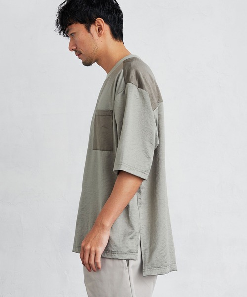 Loungewear tokyo(ラウンジウェアトウキョウ)の「ビッグシルエット 配色ビンテージサテン 1ポケット半袖ヘムラインカットソー(Tシャツ/カットソー・メンズ・ブラック系その他/ベージュ系その他/グリーン系その他/ブルー系その他・L/M)」の15枚目の写真