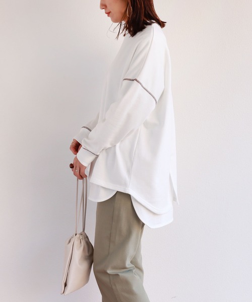 andme(アンドミー)の「コットン長袖ラウンドヘムTシャツ チュニック(Tシャツ/カットソー・レディース・ブラック/ベージュ/オフホワイト・M)」の5枚目の写真