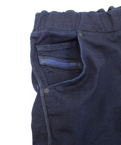 DIESEL(ディーゼル)の「Sweat Jeans テーパード スリム キャロット ニット切替 スウェット ジーンズ「MDY PANTS」(その他パンツ・メンズ・ネイビー・32inch/28inch/30inch/34inch/36inch)」の11枚目の写真