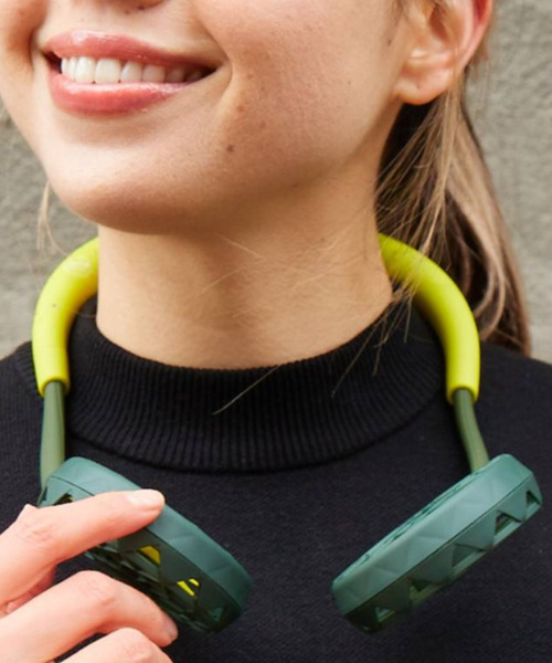 SPICE OF LIFE（スパイス オブ ライフ）の「【正規品/在庫限り】両手が使える ハンズフリー扇風機「WFan(ダブルファン) ヨガエアー」5枚羽根 全8色（アウトドアグッズ・レディース・ブラック/ネイビー/グレー/ライム/アイボリー/レッド/カーキ/サックスブルー・ONE SIZE）」の5枚目の写真