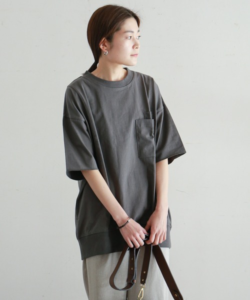 NOMBRE IMPAIR(ノンブルアンペール)の「コーマ天竺 ロングポケTEE(Tシャツ/カットソー・レディース・ホワイト/グレー/グリーン・FREE)」の3枚目の写真