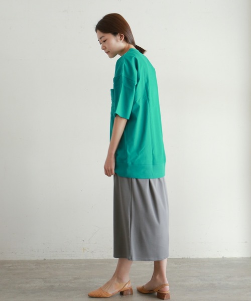 NOMBRE IMPAIR(ノンブルアンペール)の「コーマ天竺 ロングポケTEE(Tシャツ/カットソー・レディース・ホワイト/グレー/グリーン・FREE)」の9枚目の写真