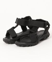 petit main | スポーツサンダル(スニーカー)