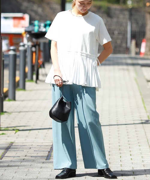 Ray BEAMS（レイビームス）の「Ray BEAMS / プリーツ キリカエ ハーフスリーブ Tシャツ（Tシャツ/カットソー・レディース・ホワイト/ブラック/ダークブラウン・ONE SIZE）」の19枚目の写真