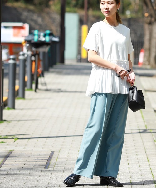 Ray BEAMS（レイビームス）の「Ray BEAMS / プリーツ キリカエ ハーフスリーブ Tシャツ（Tシャツ/カットソー・レディース・ホワイト/ブラック/ダークブラウン・ONE SIZE）」の8枚目の写真