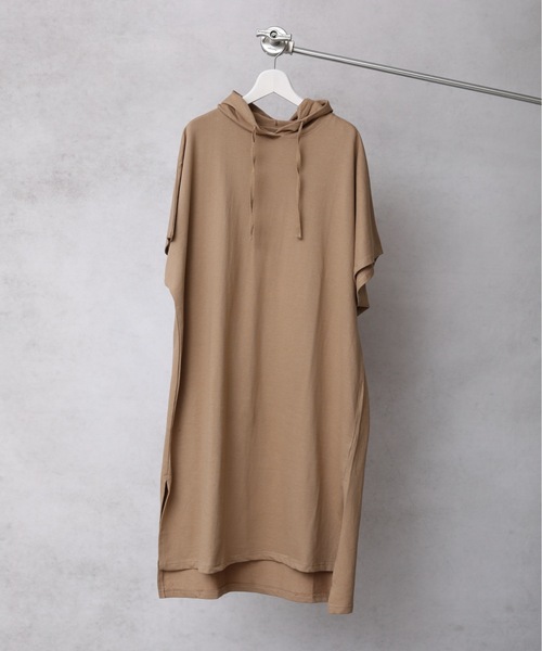 ap retro（アプレトロ）の「ミニ裏毛パーカーワンピース（ワンピース・レディース・ブラック/ベージュ/カーキ/ブルーグリーン/ライトベージュ/チャコール・FREE）」の14枚目の写真