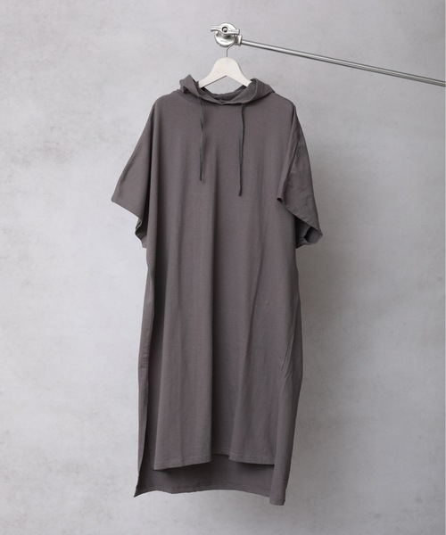 ap retro（アプレトロ）の「ミニ裏毛パーカーワンピース（ワンピース・レディース・ブラック/ベージュ/カーキ/ブルーグリーン/ライトベージュ/チャコール・FREE）」の12枚目の写真