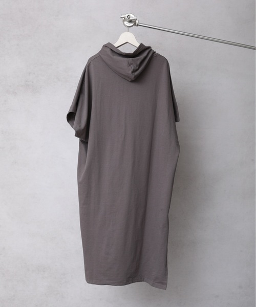 ap retro（アプレトロ）の「ミニ裏毛パーカーワンピース（ワンピース・レディース・ブラック/ベージュ/カーキ/ブルーグリーン/ライトベージュ/チャコール・FREE）」の9枚目の写真