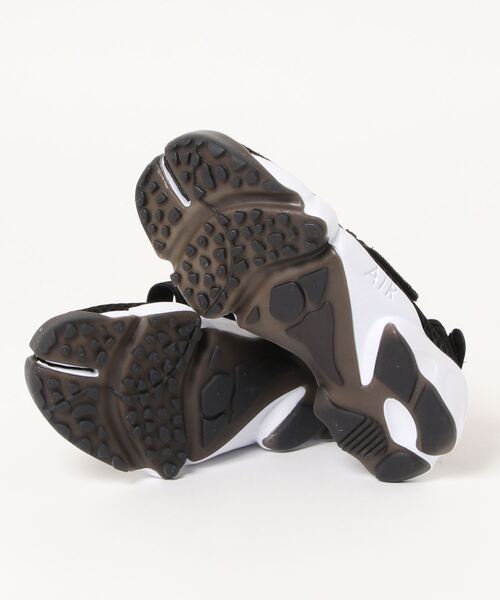 NIKE(ナイキ)の「【NIKE】エアリフトブリーズ(スニーカー・レディース・ホワイト/ブラック・24/25/23)」の4枚目の写真