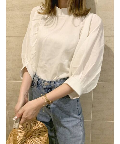 dazzlin（ダズリン）の「ギャザータックハーフスリーブブラウス（シャツ/ブラウス・レディース・オフホワイト/ブルー/ブラウン・FREE）」の10枚目の写真