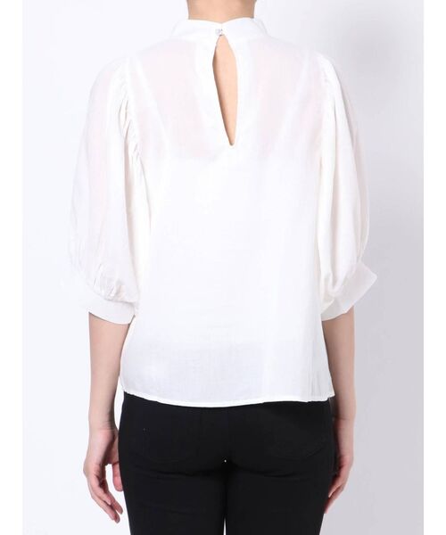 dazzlin（ダズリン）の「ギャザータックハーフスリーブブラウス（シャツ/ブラウス・レディース・オフホワイト/ブルー/ブラウン・FREE）」の7枚目の写真