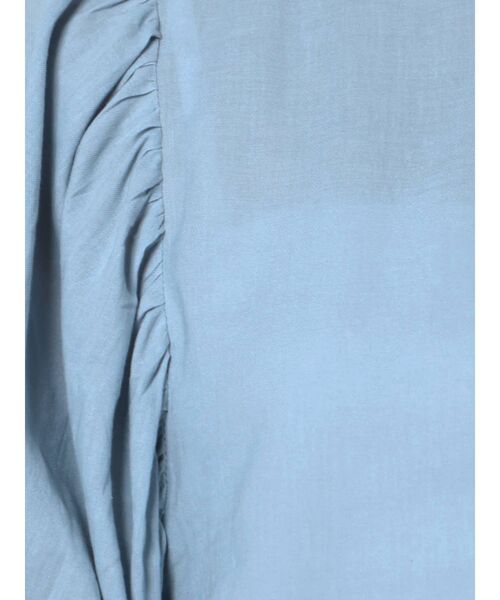 dazzlin（ダズリン）の「ギャザータックハーフスリーブブラウス（シャツ/ブラウス・レディース・オフホワイト/ブルー/ブラウン・FREE）」の17枚目の写真