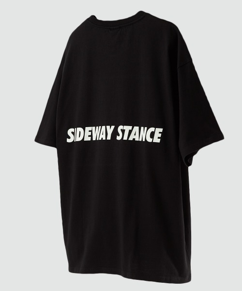 SIDEWAY STANCE（サイドウェイスタンス）の「【SIDEWAY STANCE】フラワー ロゴプリント 半袖Tシャツ（Tシャツ/カットソー・メンズ・ブラック/ホワイト・LARGE/MEDIUM/X-LARGE）」の13枚目の写真