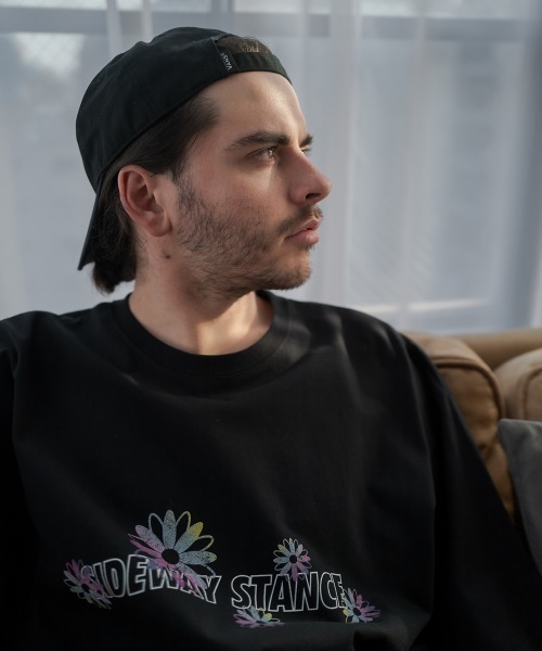 SIDEWAY STANCE（サイドウェイスタンス）の「【SIDEWAY STANCE】フラワー ロゴプリント 半袖Tシャツ（Tシャツ/カットソー・メンズ・ブラック/ホワイト・LARGE/MEDIUM/X-LARGE）」の22枚目の写真