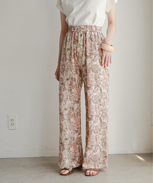 feepur（フェピュール）の「無地/ニュアンス柄アソートイージーパンツ（その他パンツ・レディース・ブラック/ブルー/レッド/ピンクベージュ/ブルーグレー/グリーン系その他/グレー系その他・MEDIUM）」の15枚目の写真