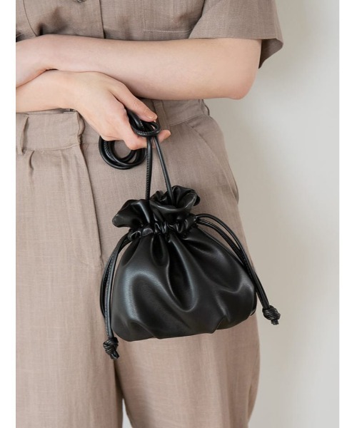 fifth（フィフス）の「巾着ミニバッグ（ショルダーバッグ・レディース・ブラック/シルバー/アイボリー・FREE）」の7枚目の写真