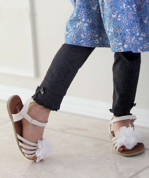 Catherine Cottage（キャサリンコテージ）の「メロウフリルリブレギンス　薄手（レギンス/スパッツ・キッズ・グレー系その他/ライトグレー系2/グレー系2/ライラック系2/グレー系その他2/ホワイト系2/ピンク系1/ベージュ系2/ブラック系1/ブラック系2/グリーン系1/グリーン系2/ピンク系2/ライラック系1/ネイビー系2/ライトグレー系1・100/110/120/130/140/150/90）」の3枚目の写真