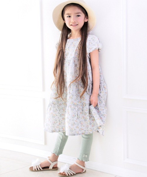 Catherine Cottage（キャサリンコテージ）の「メロウフリルリブレギンス　薄手（レギンス/スパッツ・キッズ・グレー系その他/ライトグレー系2/グレー系2/ライラック系2/グレー系その他2/ホワイト系2/ピンク系1/ベージュ系2/ブラック系1/ブラック系2/グリーン系1/グリーン系2/ピンク系2/ライラック系1/ネイビー系2/ライトグレー系1・100/110/120/130/140/150/90）」の19枚目の写真