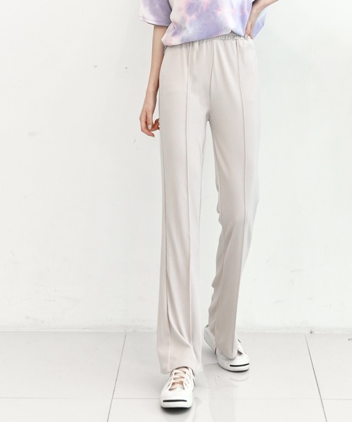 me+em select（ミームセレクト）の「リブピンタックセミフレアパンツ（その他パンツ・レディース・アイボリー/ベージュ/ブラック/カーキ/グリーン・FREE）」の8枚目の写真