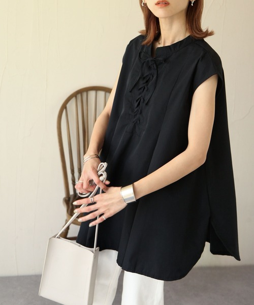 Chillfar（チルファー）の「2wayレースアップフレンチスリーブシャツチュニック（シャツ/ブラウス・レディース・ホワイト/ブラック・FREE）」の13枚目の写真