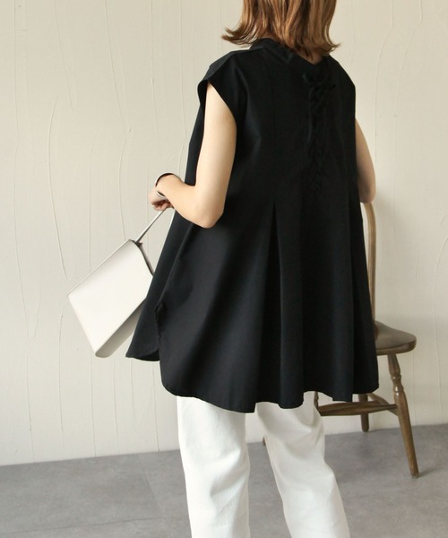 Chillfar（チルファー）の「2wayレースアップフレンチスリーブシャツチュニック（シャツ/ブラウス・レディース・ホワイト/ブラック・FREE）」の19枚目の写真