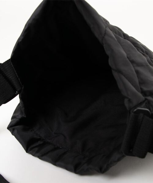 coca(coca)(コカ)の「キルティング巾着ショルダーバッグ(ショルダーバッグ・レディース・ブラック/カーキ/ベージュ/ダークベージュ・ONE SIZE)」の8枚目の写真