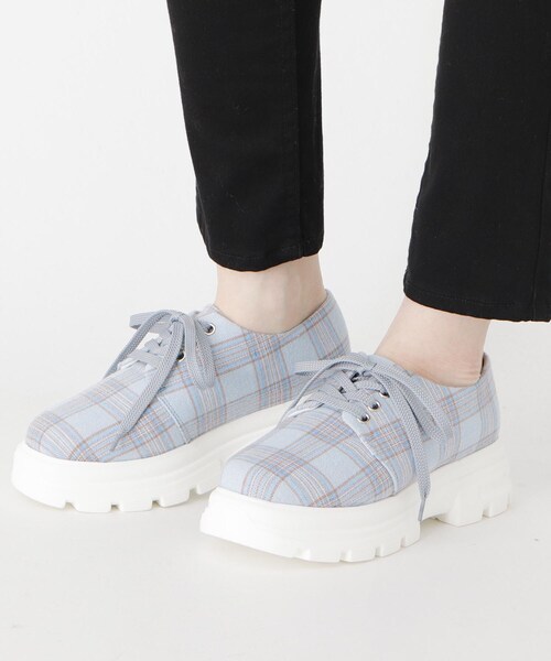 cs T&P（シーエスティーアンドピー）の「厚底ラウンドトゥスニーカー（スニーカー・レディース・ホワイト/ブラック系2/ベージュ系8/ブルー系8・LL/S/M/L）」の10枚目の写真