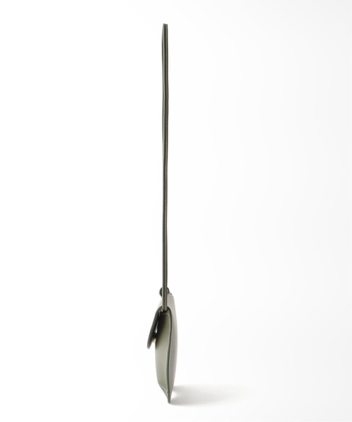 IENA（イエナ）の「【Little Liffner/リトルリフナー】PEBBLEミニバッグ（ショルダーバッグ・レディース・カーキ/アイボリー・FREE）」の4枚目の写真