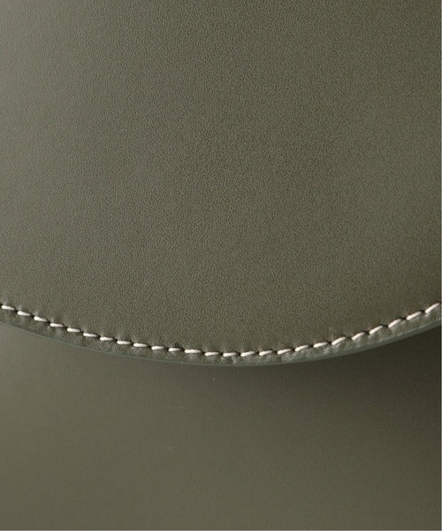 IENA（イエナ）の「【Little Liffner/リトルリフナー】PEBBLEミニバッグ（ショルダーバッグ・レディース・カーキ/アイボリー・FREE）」の14枚目の写真