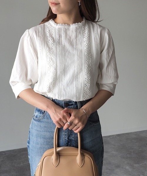 Riberry（リベリー）の「レース使いギャザースリーブブラウス（シャツ/ブラウス・レディース・ブラック/ベージュ/ブラウン/オフホワイト・MEDIUM）」の8枚目の写真