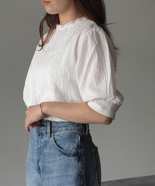 Riberry（リベリー）の「レース使いギャザースリーブブラウス（シャツ/ブラウス・レディース・ブラック/ベージュ/ブラウン/オフホワイト・MEDIUM）」の9枚目の写真