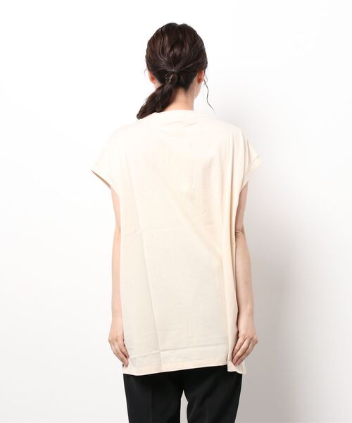 KOBE LETTUCE(コウベレタス)の「クルーネックフレアトップス(Tシャツ/カットソー・レディース・ブラック/ミント/ライトベージュ・FREE)」の5枚目の写真