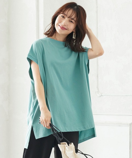 KOBE LETTUCE(コウベレタス)の「クルーネックフレアトップス(Tシャツ/カットソー・レディース・ブラック/ミント/ライトベージュ・FREE)」の1枚目の写真