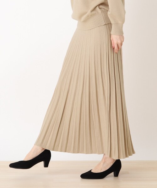 DRESKIP(ドレスキップ)の「◆もちもちプリ-ツニットスカート(スカート・レディース・ブラック/ライトベージュ/ブラウン系その他2/ベージュ系その他6/ブラック系3/パープル系・02/03/04)」の4枚目の写真