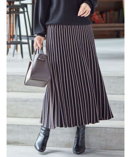 DRESKIP(ドレスキップ)の「◆もちもちプリ-ツニットスカート(スカート・レディース・ブラック/ライトベージュ/ブラウン系その他2/ベージュ系その他6/ブラック系3/パープル系・02/03/04)」の19枚目の写真