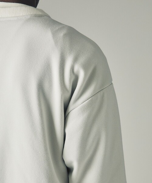 CITY TOKYO（シティトウキョウ）の「クルーネックサイドジップスウェット（スウェット・メンズ・ブラック/ホワイト/ベージュ・3/2/1）」の17枚目の写真