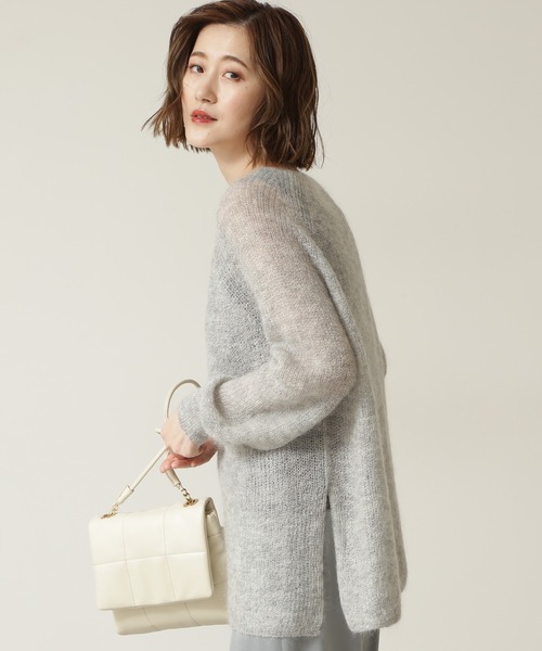 NATURAL BEAUTY BASIC（ナチュラルビューティーベーシック）の「モヘヤブレンドニット（ニット/セーター・レディース・グレー/チャコールグレー/ラベンダー・MEDIUM）」の4枚目の写真