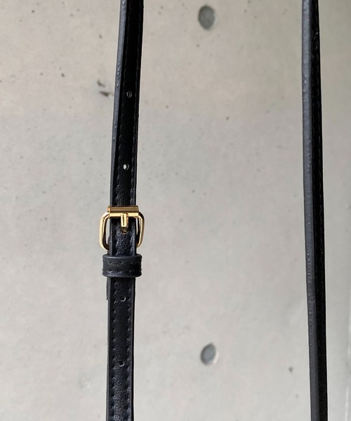 CAPRICIEUX LE'MAGE（カプリシューレマージュ）の「ぷっくりエコファーバッグ（ショルダーバッグ・レディース・アイボリー/グレー・FREE）」の11枚目の写真