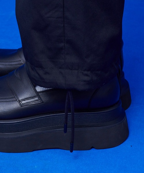 UNITED TOKYO（ユナイテッドトウキョウ）の「Hard weather シャーリングワイドパンツ（その他パンツ・メンズ・ブラック/グレー/アイボリー・2/1/3）」の11枚目の写真